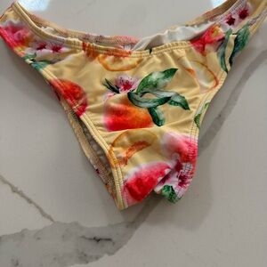 Cleo the hurricane peach Print Women's Scanty bottoms